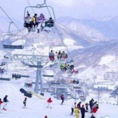 亚布力滑雪度假村 正是滑雪好时节