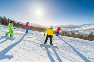 瑞典奥勒滑雪度假村与亚布力滑雪度假村 全方位滑雪体验对比